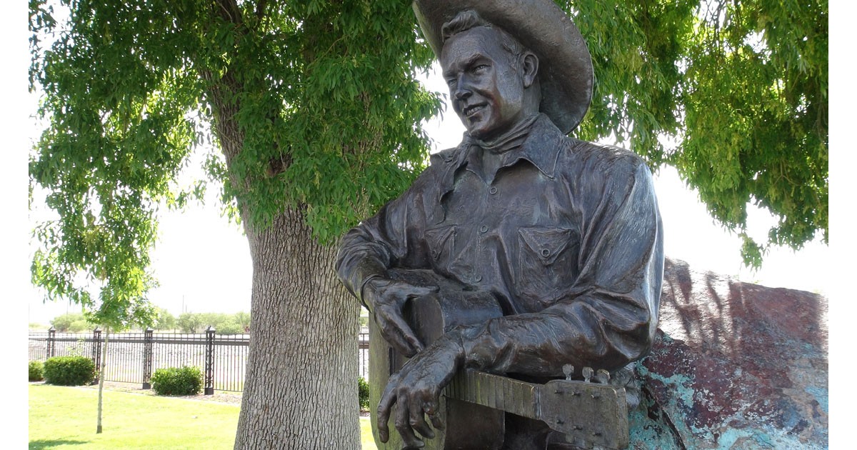 Rex Allen Statue in downtown Willcox, AZ