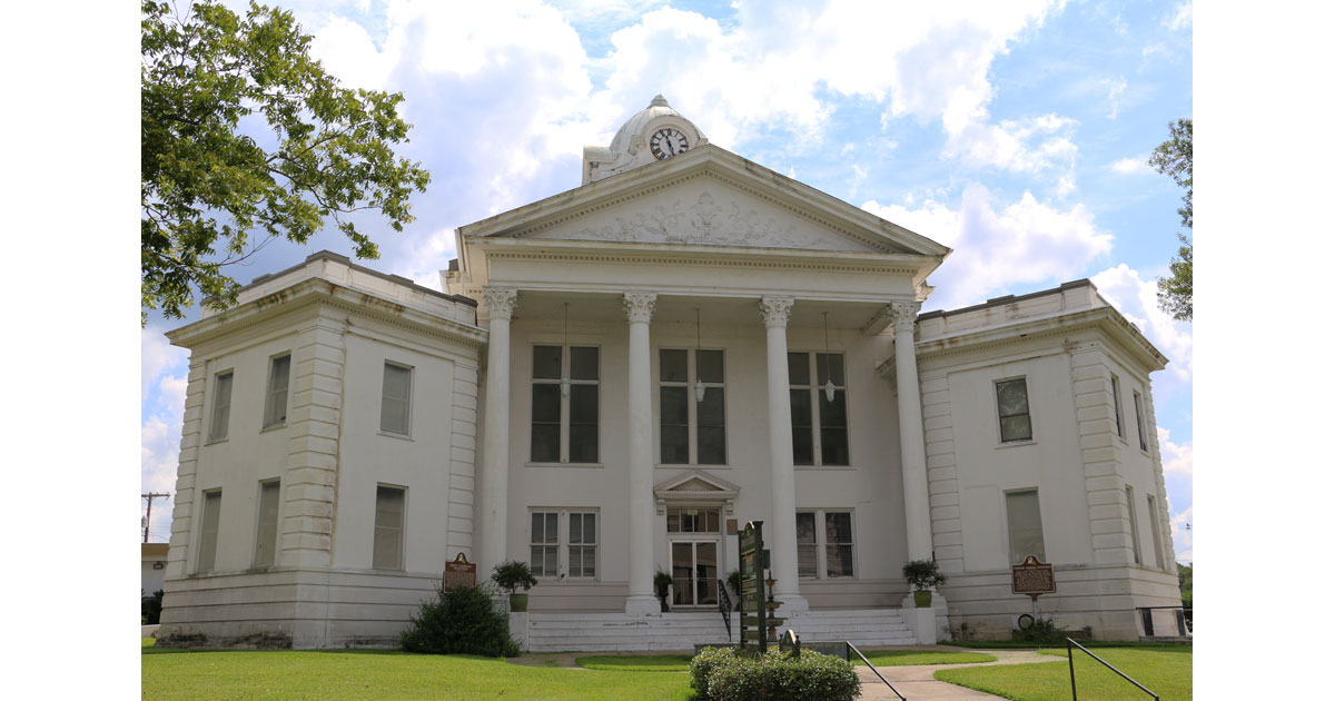 Historic Vernon Parish Courthouse | Parks & Travel Magazine