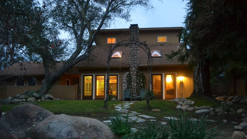 RIVER OAKS HOUSE SEQUOIA VACATION RENTAL