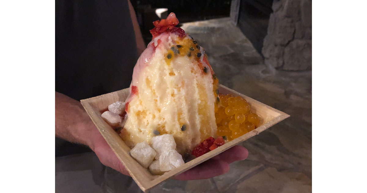Shaved-ice creation 